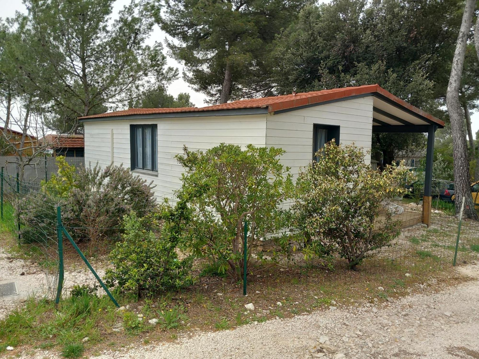Mobilhome A Deux Pas Du Circuit Du Castellet Avec Terrasse Vue Mer Le Castellet  ภายนอก รูปภาพ