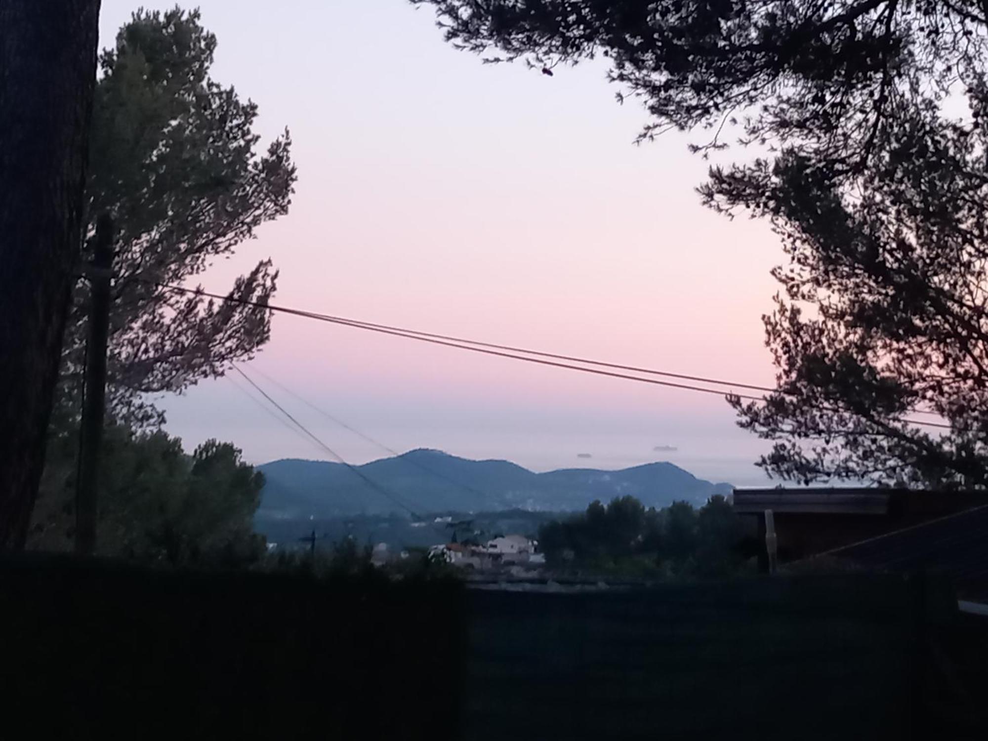 Mobilhome A Deux Pas Du Circuit Du Castellet Avec Terrasse Vue Mer Le Castellet  ภายนอก รูปภาพ